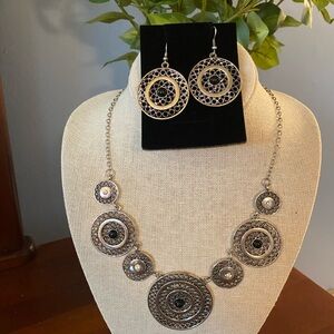 Elegant Silver and Black Jewelry Set